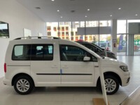 Volkswagen Caddy Trendline. White