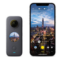 Карманная камера Insta360 One X2